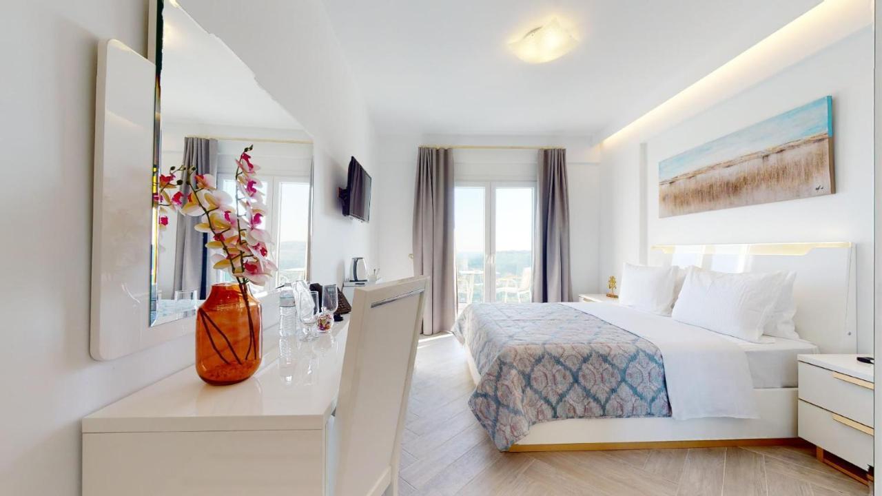 Hotel Golden Lion Parga Exteriér fotografie