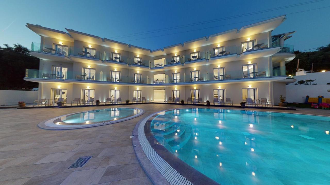 Hotel Golden Lion Parga Exteriér fotografie
